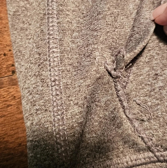 The North Face Womens Hoodie Size Small - Picture 14 of 14